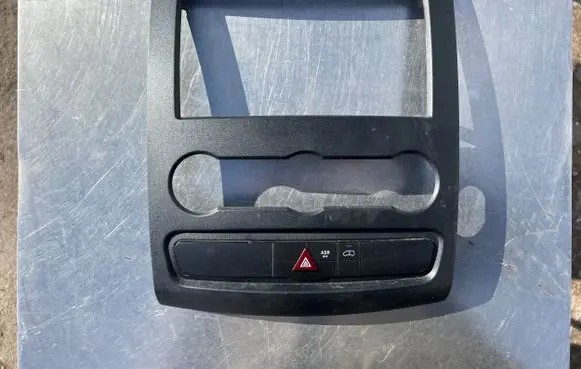 Mercedes-Benz Sprinter W906 Hazard light switch A9068700910 A9064420023 A9068700110
