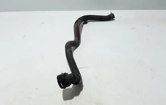 Volvo V70 Engine coolant pipe/hose 31338810