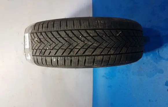 Opel Zafira A R17 C winter tire 