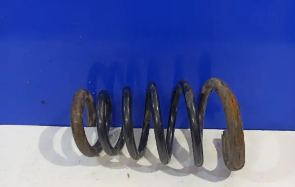 Volvo XC90 Rear coil spring 31329366 30645928