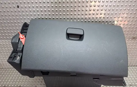 Renault Trafic III (X82) Glove box S26309528 681084578R