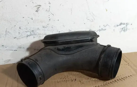 Hyundai ix35 Air intake hose/pipe 281382Y310