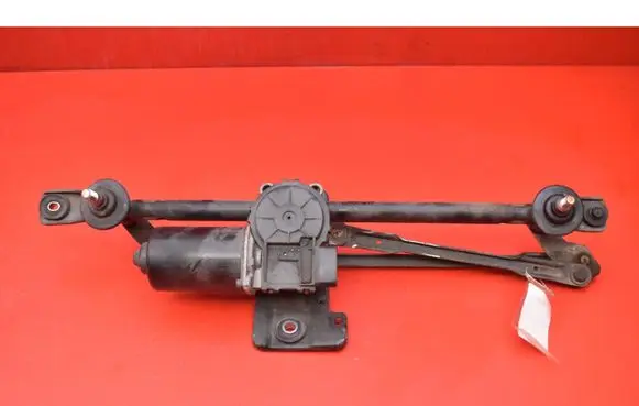 KIA Sportage Front wiper linkage and motor