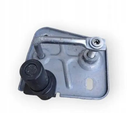 Skoda Octavia Mk4 Engine bonnet/hood lock/catch 5E0823186E