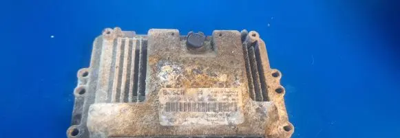 Renault Master II Engine control unit/module 8200442263 8200311550 1039S07236