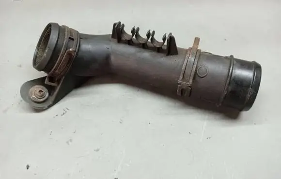 Volkswagen Golf V Intercooler hose/pipe 3C0145770B