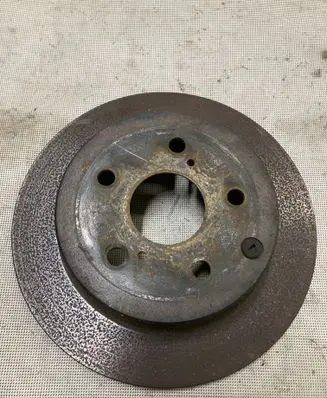 Toyota RAV 4 (XA40) Rear brake disc