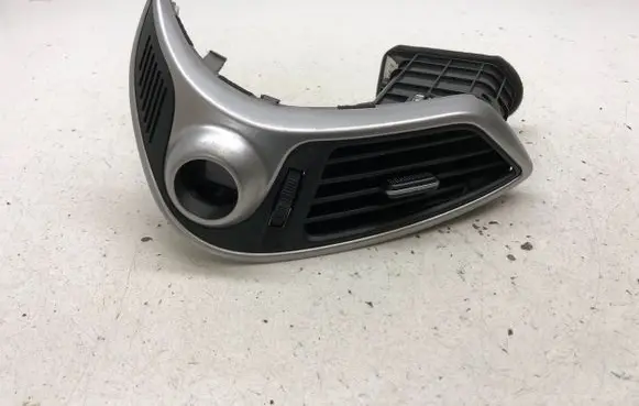 Hyundai ix35 Dash center air vent grill 974102S000