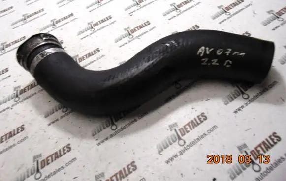 Toyota Avensis T250 Intercooler hose/pipe