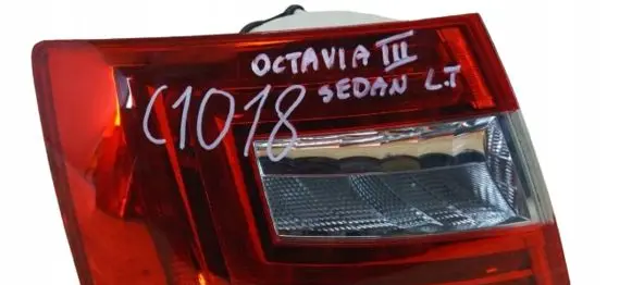 Skoda Octavia Mk3 (5E) Rear/tail lights