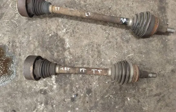 Audi TT Mk1 Rear driveshaft 