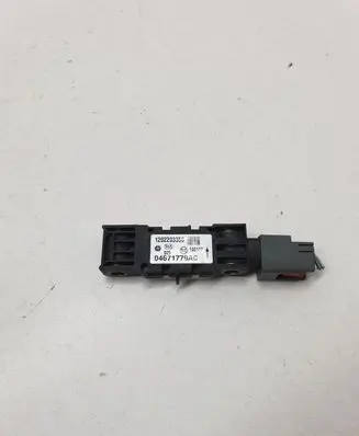 Chrysler Voyager Airbag deployment crash/impact sensor 04671779AC 1202203350