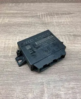 Audi A4 S4 B8 8K Parking PDC control unit/module 8K0919475C