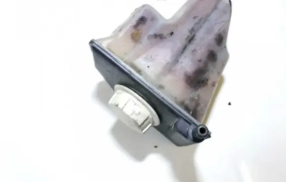Coolant expansion tank/reservoir