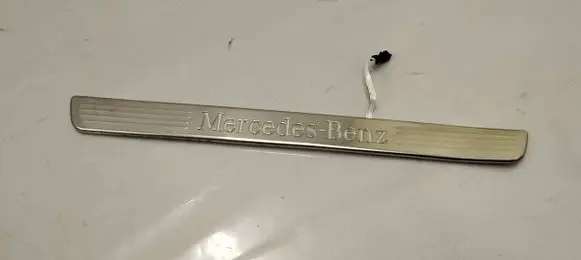 Mercedes-Benz GLS X166 Front sill trim cover A1666808600