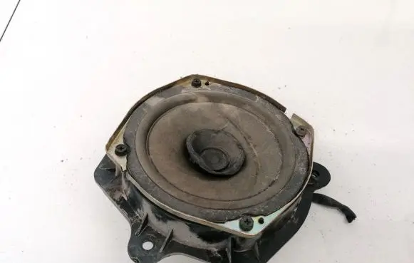 Nissan Primera Front door speaker 281662F000