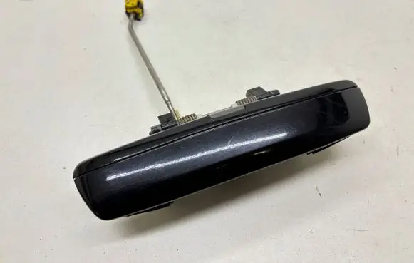 Audi A8 S8 D3 4E Rear door exterior handle