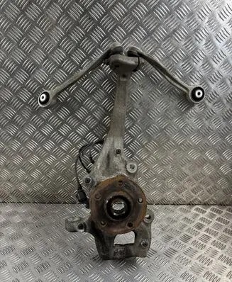 Audi A7 S7 4G Front wheel hub spindle knuckle 4G0407241C