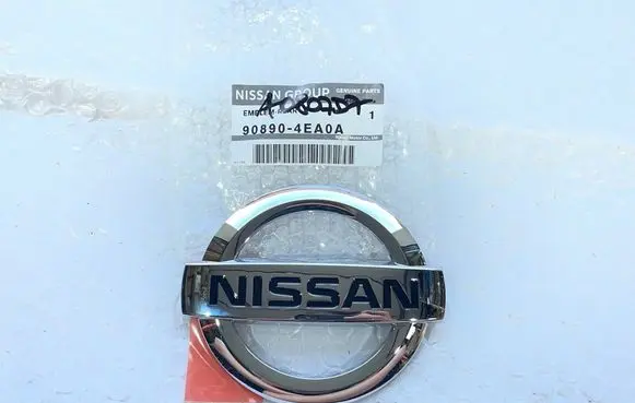 Nissan Qashqai Manufacturers badge/model letters 908904EA0ABLCP 908904EA0A