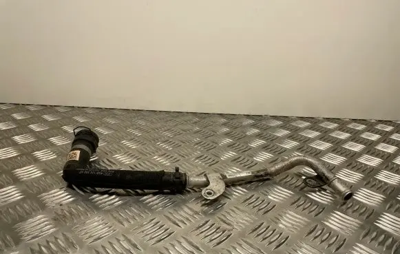 Audi A7 S7 4G Engine coolant pipe/hose 4G0121071N
