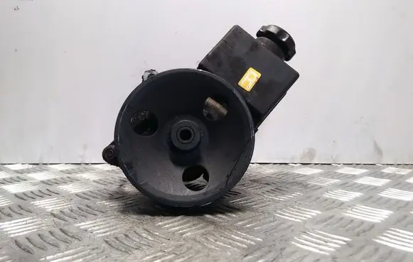 SsangYong Rexton Power steering pump