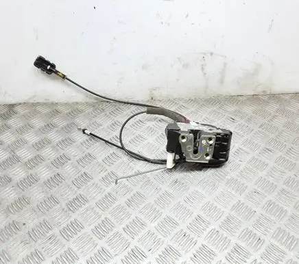Nissan Note (E11) Front door lock 16006B