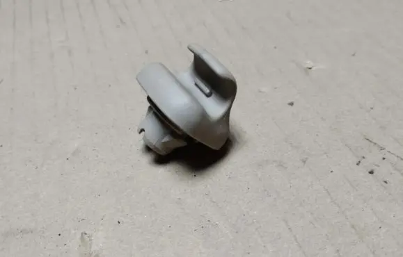 Acura MDX II Sun visor clip/hook/bracket 