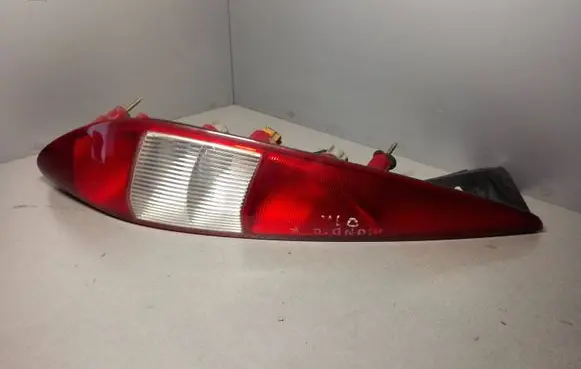 Ford Mondeo Mk III Rear/tail lights 1S7113405C