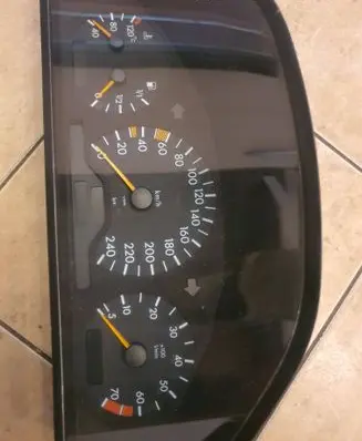 Mercedes-Benz C W202 Speedometer (instrument cluster) 2025406047 84570015 202540604701