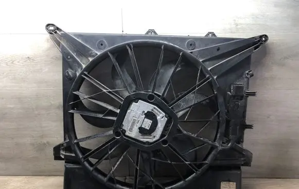 Volvo XC90 Electric radiator cooling fan 3137229010 0511091004