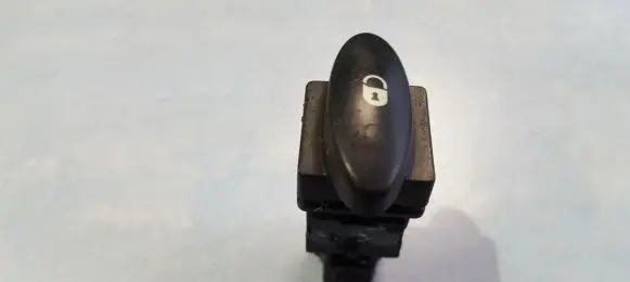 Central locking switch button