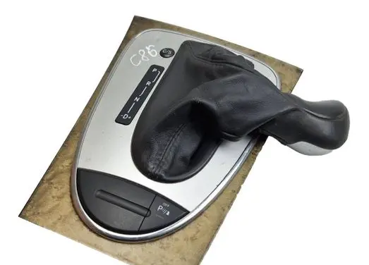 Mercedes-Benz C W203 Gear lever shifter trim leather/knob A2112671210