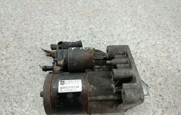 Peugeot 207 Starter motor