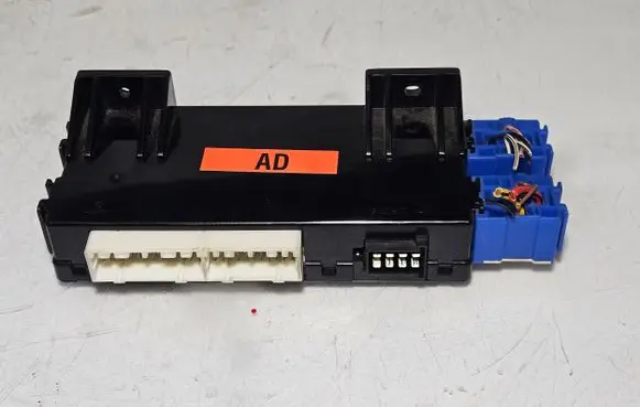 Chevrolet Epica Light module LCM 96838876 5268AD1000