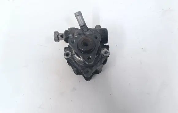Audi A8 S8 D3 4E Power steering pump 91128