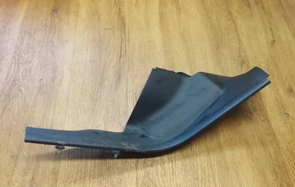 BMW X3 G01 Rear sill trim cover 7398007