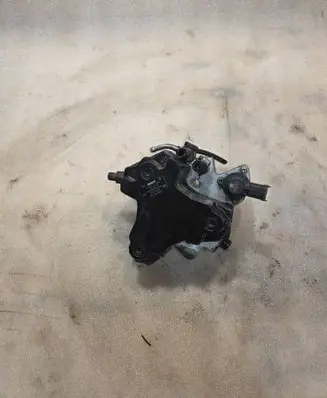 KIA Sportage Fuel injection high pressure pump 0445010121 3310027400 002454