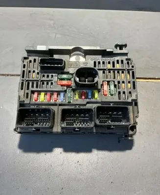 Peugeot 407 BSM Control unit 9661682680 BSML0200 S118983002