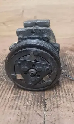 Volvo S40, V40 Air conditioning (A/C) compressor (pump) SD7H15