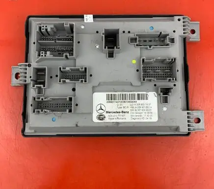 Mercedes-Benz C W205 Comfort/convenience module A2059007437