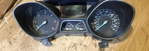 Ford Kuga II Clock DV4T-10849-MN