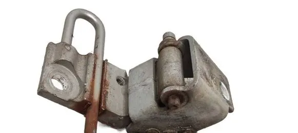 Volkswagen Touran I Front door lower hinge 1T0831411C