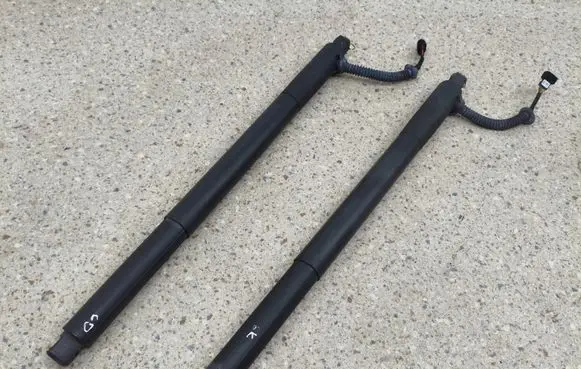 BMW 5 GT F07 Tailgate/trunk strut/damper 7200543 18112014