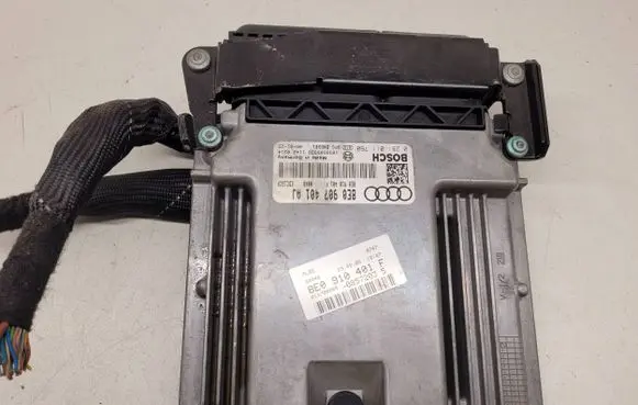 Audi A4 S4 B7 8E 8H Engine control unit/module 8E0907401AJ 8E0910401F 0281011760