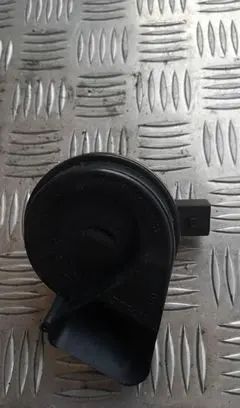 Audi A6 S6 C6 4F Horn signal used