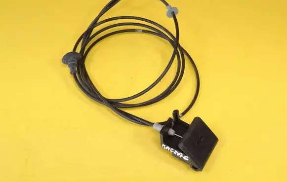 Mazda 6 Engine bonnet/hood lock release cable 