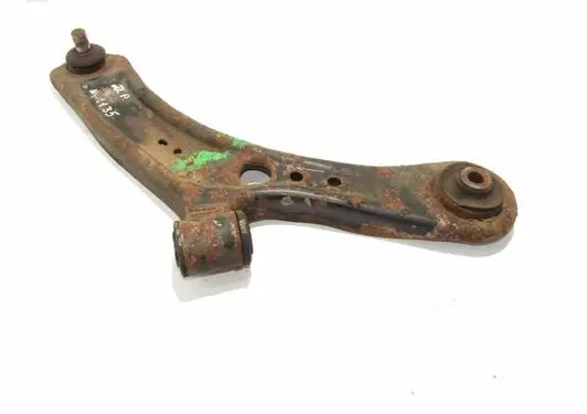 Suzuki SX4 Front lower control arm/wishbone