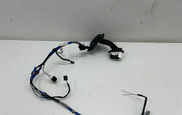 Toyota Corolla E210 E21 Front door wiring loom 82152-0ZK60
