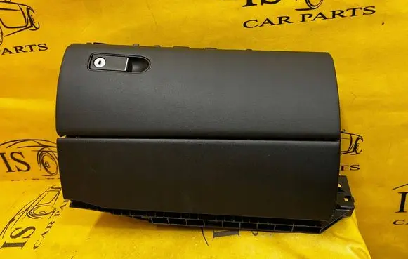Mercedes-Benz CLS C218 AMG Glove box A2186800091