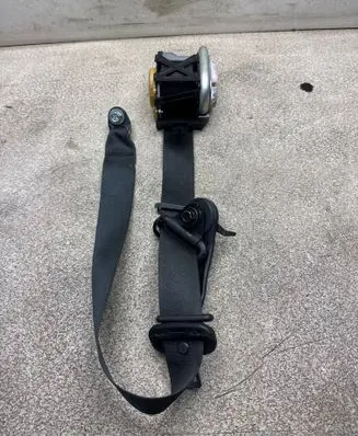 Nissan 370Z Front seatbelt 209N0302 TKAH2G2209